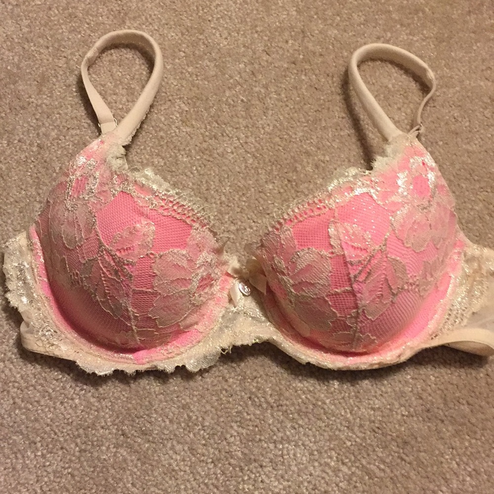 Victoria’s Secret lined Demi bra 32C